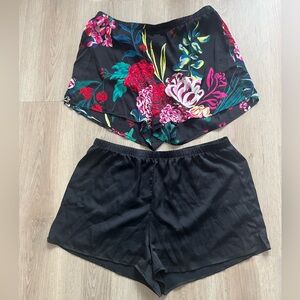 ⚡️SALE 2/$20⚡️Women’s Satin Sleep Shorts - Stars Above - Size S